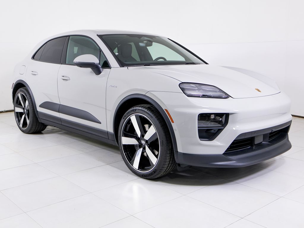 2026 Porsche Macan Electric 4