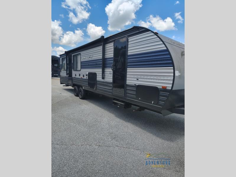 2021 Forest River RV Cherokee Grey Wolf Black Label 26MBRRBL